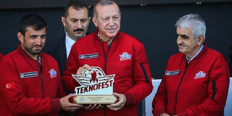 Cumhurbaşkanı Erdoğan’dan Özdemir Bayraktar paylaşımı