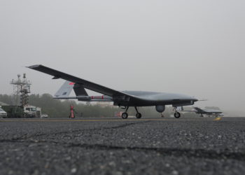 Bayraktar TB2’den yeni rekor: 400 bin uçuş saatini tamamladı