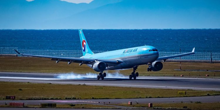 Korean Air, Asiana’yı devralmak için Singapur’un onayını aldı