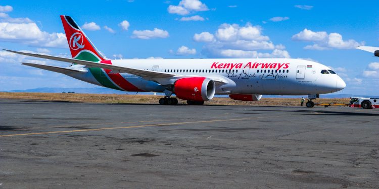 Kenya Airways filosunu küçültüyor