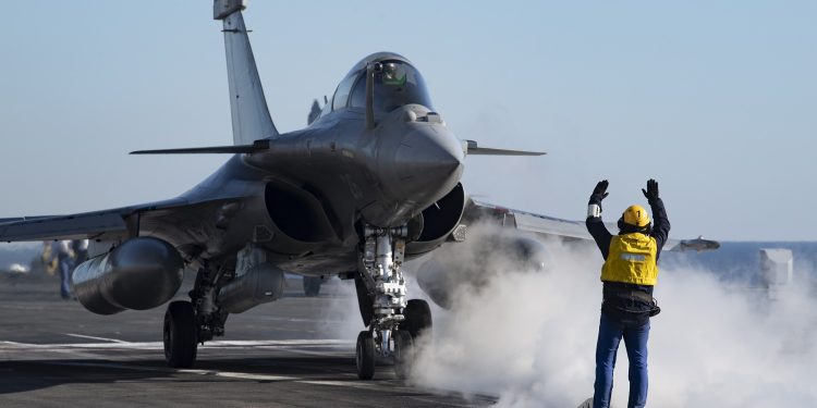 Rafale, Malta’ya zorunlu indi