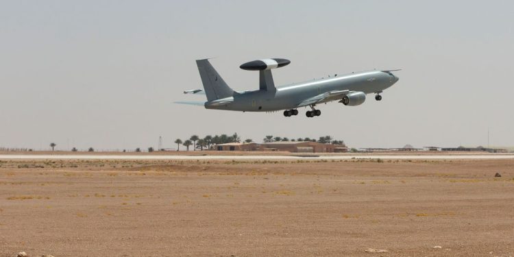 İngiltere, Şili’ye E-3D Sentry satışını onayladı