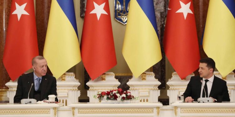 Anlaşma imzalandı: Türkiye ve Ukrayna ortak İHA üretecek