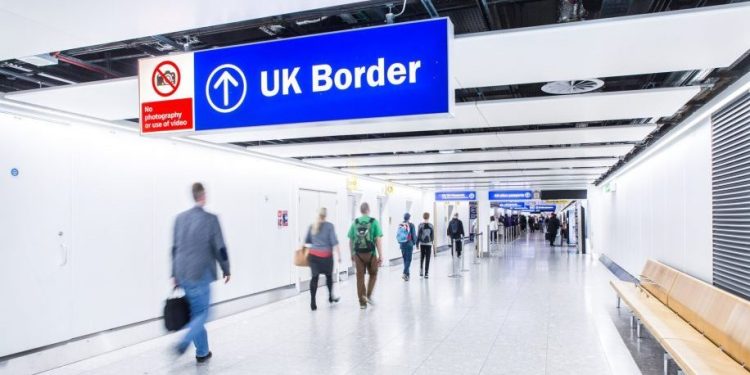 Heathrow’un yolcu sayısı 1972’den bu yana en düşük seviyede