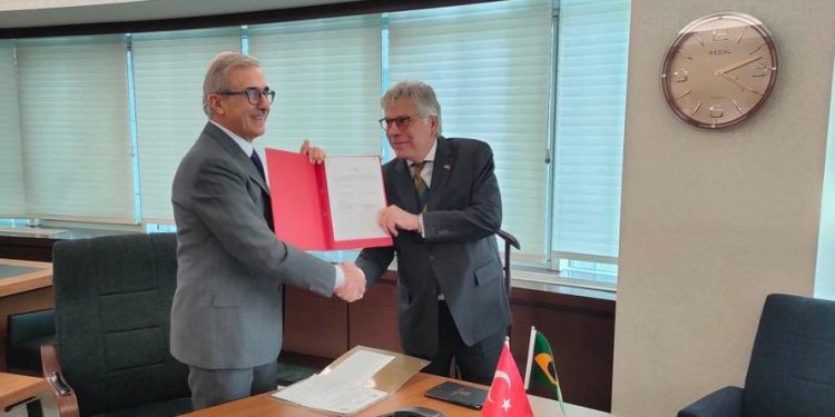 Brezilya ile savunma anlaşması imzalandı