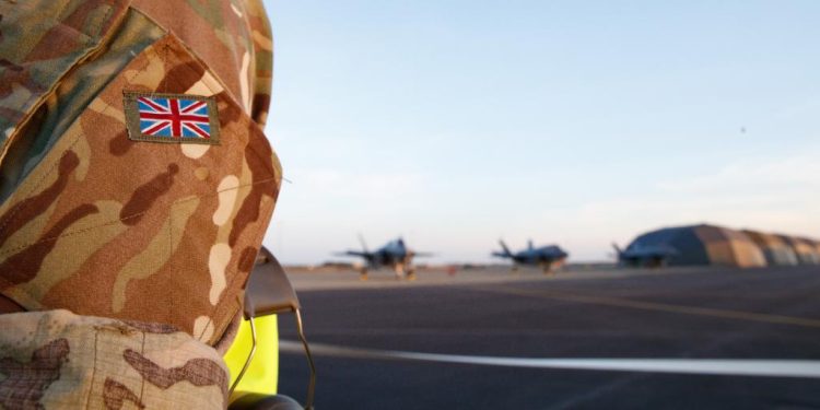 İngiltere’ye 700 milyon dolarlık onay