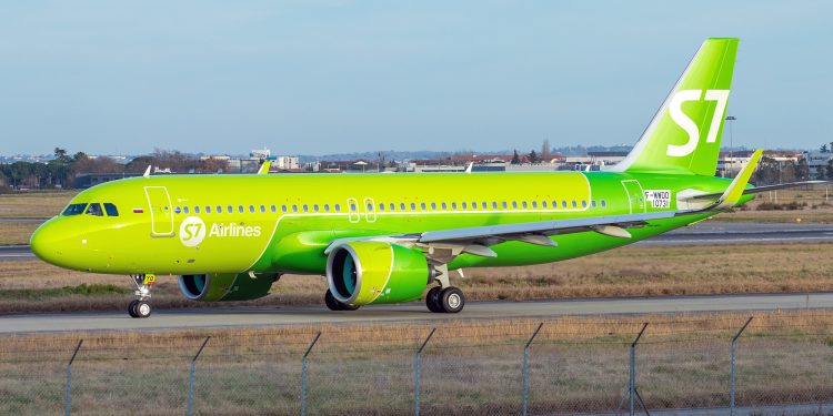 Rus havayolu uluslararası uçuşları iptal etti