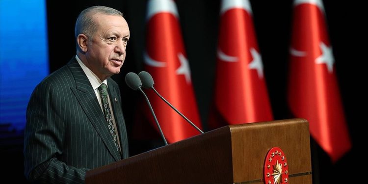 Erdoğan, Rize-Artvin Havalimanı açılışı için tarih verdi