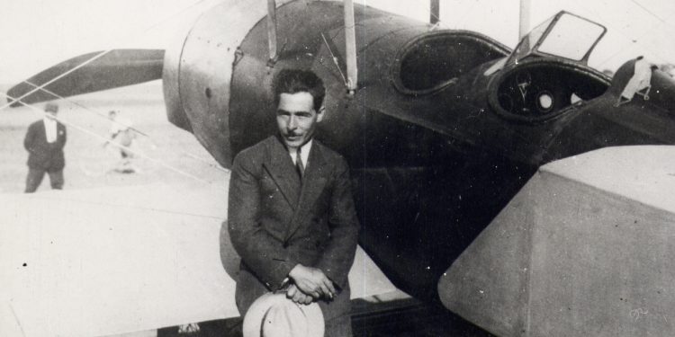 Vecihi Hürkuş’un adı Fikirtepe’nin en büyük bulvarına verilsin!