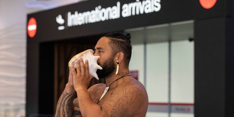 Yeni Zelanda sınırlarını önce tam aşılı Avustralyalılara açacak