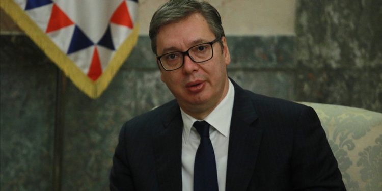 Sırbistan Cumhurbaşkanı, Rusya uçuşları için Türkiye’yi örnek gösterdi