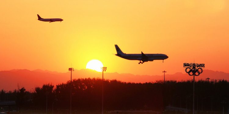 Çin’deki seyahat kısıtlamaları Mart ayı hava trafiğini düşürdü
