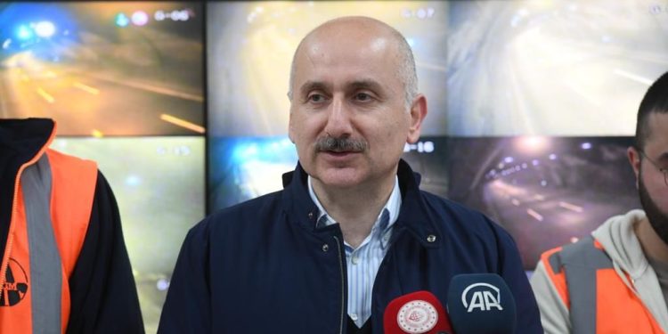 Bakan Karaismailoğlu: Atatürk Havalimanı hikayesi kapandı