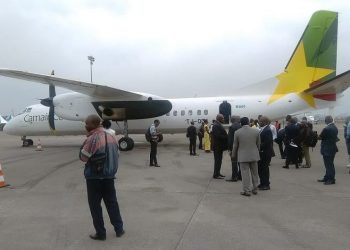 Kamerun havalimanlarına iniş 3 ay daha yasak