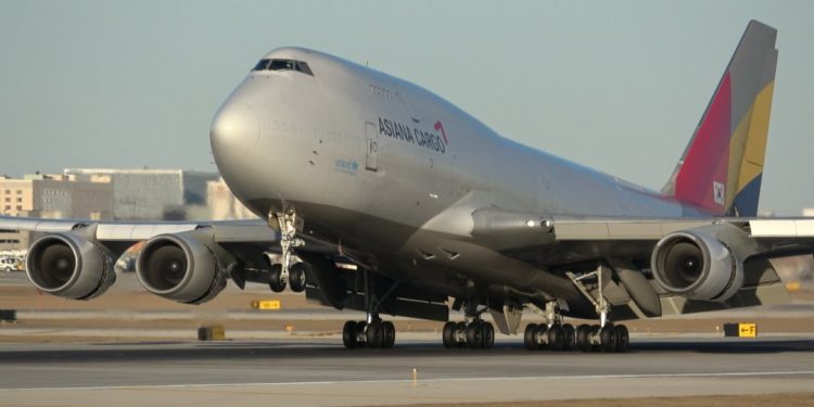 Asiana Airlines, 747’ler için motor sözleşmesi imzaladı