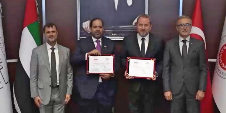 Türkiye ve BAE’den savunma sanayinde iş birliği adımı