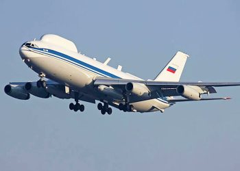 Rusya’nın kıyamet uçağı Zafer Günü için havalandı