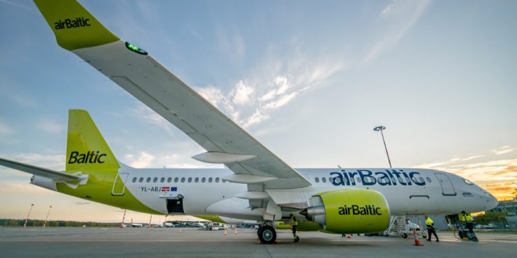 Airbaltic 36. A220-300’ünü teslim aldı