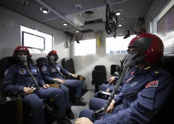 Savaş pilotları hangi zorlu testlerden geçiyor?