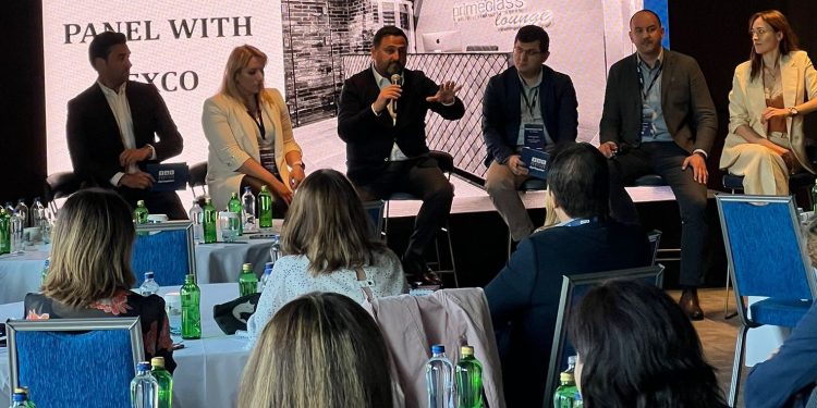 TAV İşletme Hizmetleri’nin küresel liderleri İstanbul’da toplandı