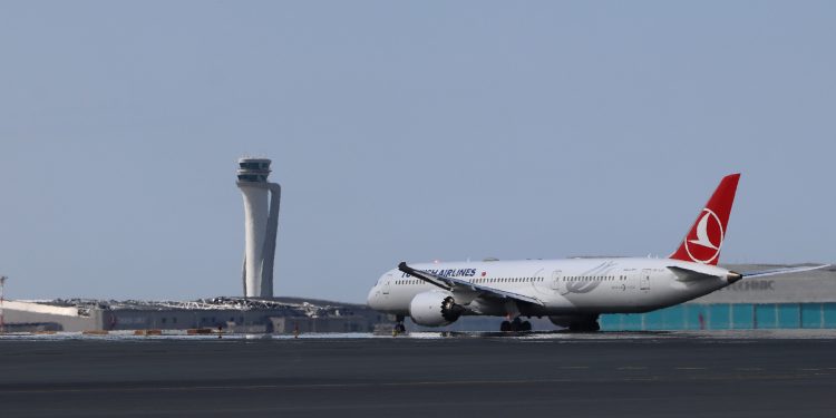 İstanbul Havalimanı’na 81 havayolu sefer düzenliyor