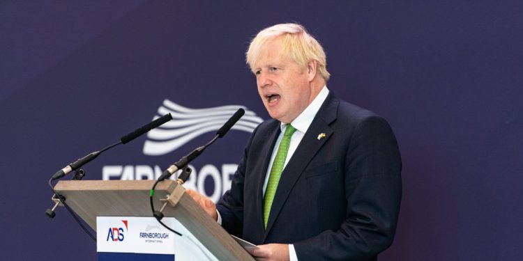 İngiltere, Japonya ile yeni savaş uçağı programı üzerinde çalışacak