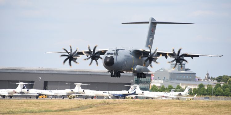 Farnborough Airshow yarın başlıyor: Türkiye’den 16 şirket katılıyor