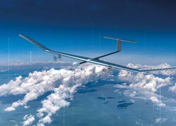 Güneş enerjili ‘Zephyr İHA’ 36 gün havada kaldı