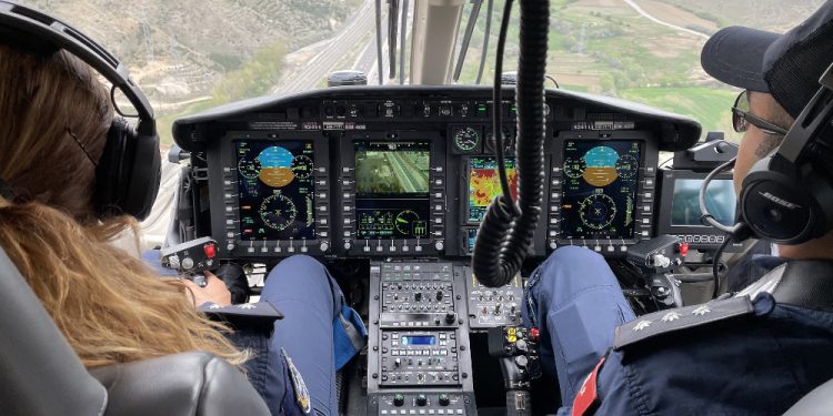 “Emniyetin uçan gözü” turizm merkezlerinde denetimde