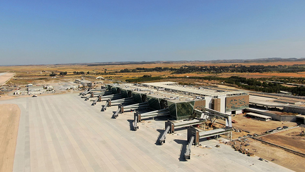 Ercan Havalimanı’nın yeni terminalinde kiralamalar başladı