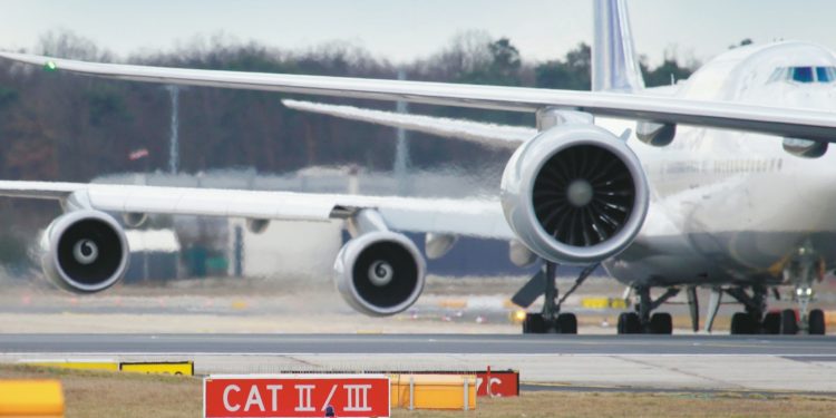 Frankfurt Havalimanı’nda uçak trafiği azaltılıyor