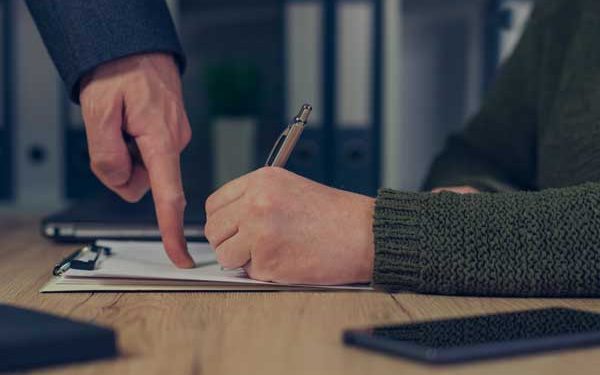 Güçlünün yanında değil, haklının yanında yer almak!