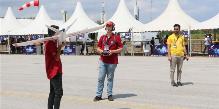 TEKNOFEST gençliği istihdama kazandırılıyor