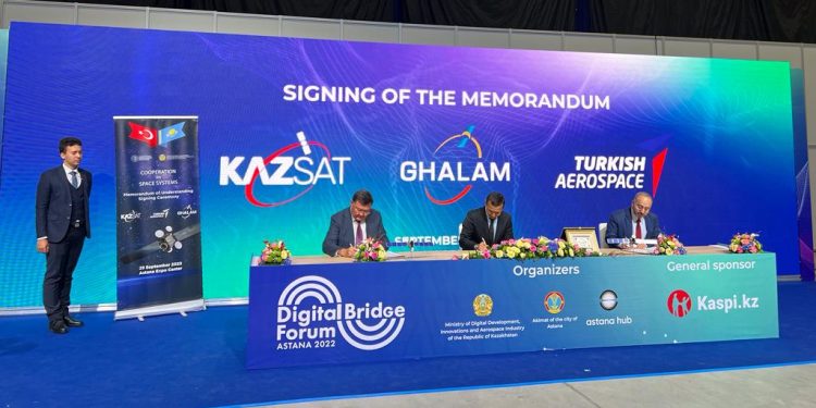 TUSAŞ’tan Kazakistan’da uzay anlaşması