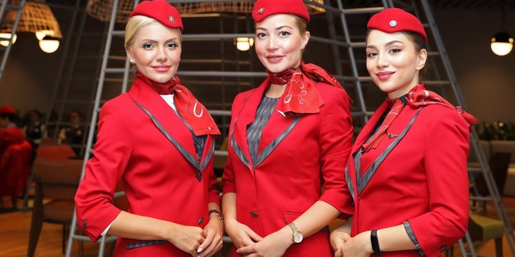 Türk Hava Yolları, kabin memuru alımı için ilan yayınladı