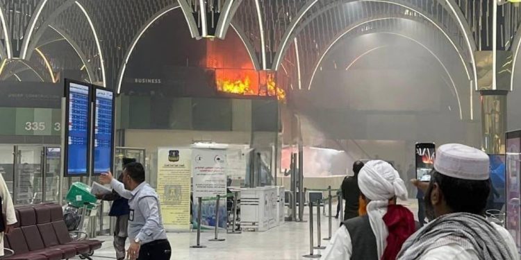 Bağdat Havalimanı’nda yangın çıktı