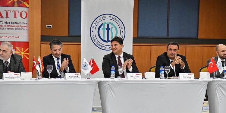 Üsküp ile Dalaman arasında uçuş başlatılması için toplantı yapıldı