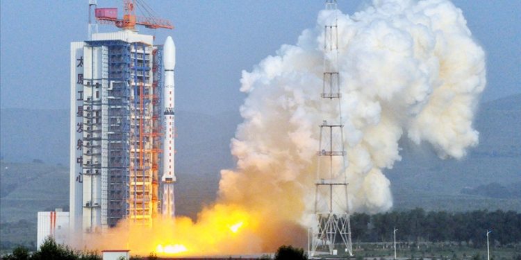 Çin uzaktan algılama özellikli ‘Yaogan-34’ uydularını fırlattı