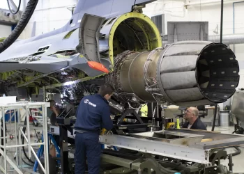 İsveç, Gripen C/D savaş uçaklarını modernize edecek