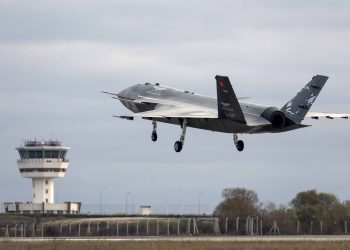 Baykar’ın insansız savaş uçağı ‘Kızılelma’dan ilk uçuş