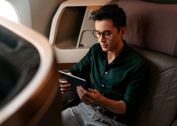 Singapur’dan uçakta ücretsiz, sınırsız internet