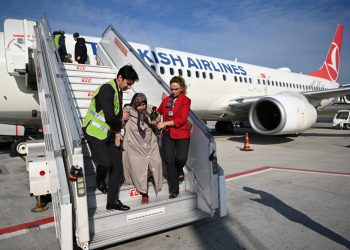 THY bugün deprem bölgesinden 20 bine yakın kişiyi tahliye edecek