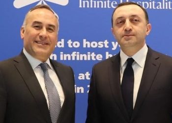 TAV CEO’su Kaptan ITB Berlin’de Gürcistan Başbakanı ile bir araya geldi
