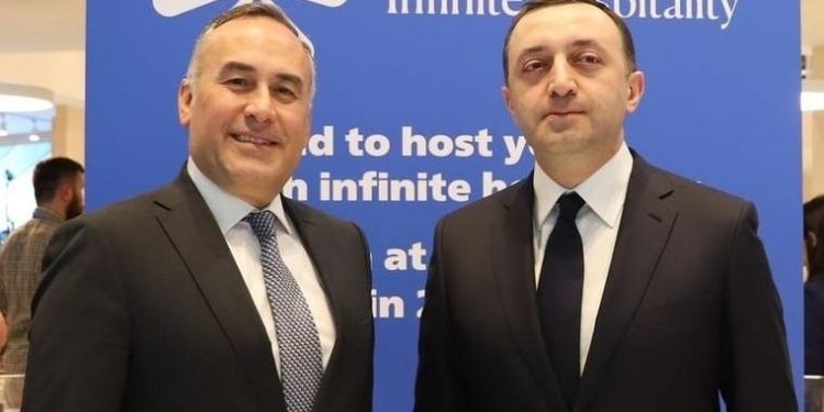 TAV CEO’su Kaptan ITB Berlin’de Gürcistan Başbakanı ile bir araya geldi