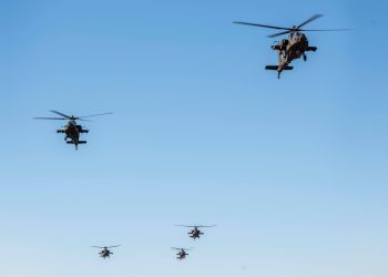 AH-64 Apache’den rekor: 5 milyon uçuş saatine ulaştı