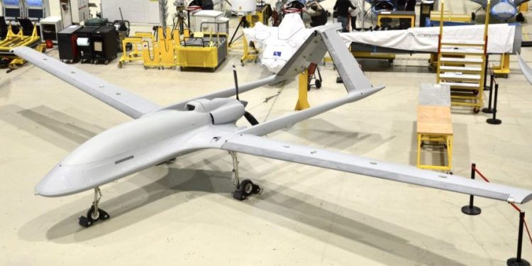 Selçuk Bayraktar paylaştı: “Bayraktar TB3” ilk uçuşuna gün sayıyor