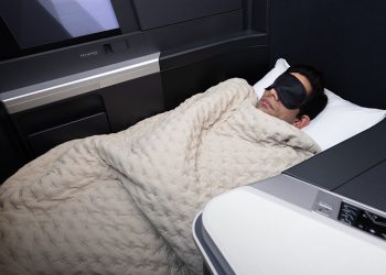 Air India, Londra uçuşlarında first class’ı geri getiriyor