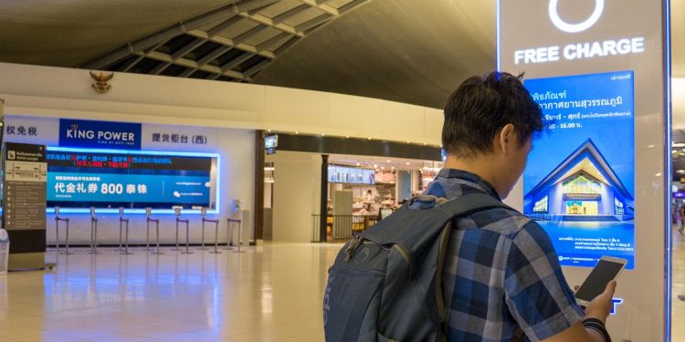 FBI havalimanlarındaki telefon şarjları için uyardı!