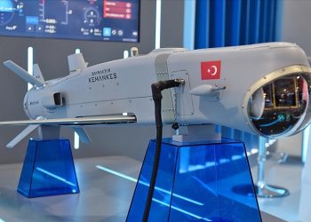 Türkiye’nin yeni seyir füzesi Kemankeş görücüye çıktı