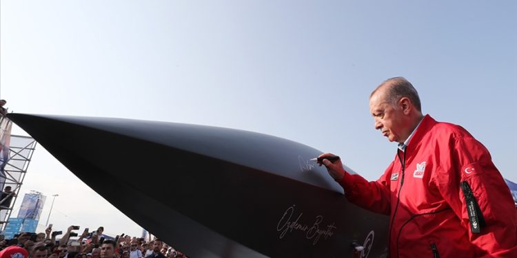 Cumhurbaşkanı Erdoğan: Türkiye’nin savunma sanayisini yüzde 80 yerliliğe ulaştırdık